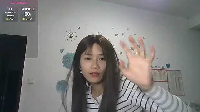 Monice1314 online show from October 26, 2025, 1:33 pm