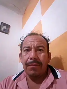 Hasam1285 online show from November 17, 2025, 4:49 am