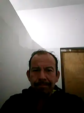 Hasam1285 online show from November 18, 2025, 5:55 am