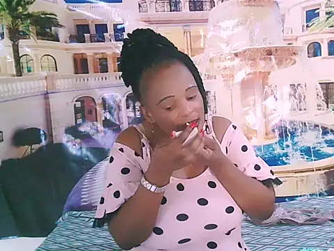 Snapshot of EbonyBloom69 chatting on October 25, 2025, 5:24 pm EbonyBloom69 online show from October 25, 2025, 5:24 pm