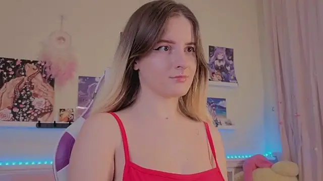 Snapshot of Sonia_Meow chatting on November 4, 2025, 6:28 am Sonia Meow online show from November 4, 2025, 6:28 am