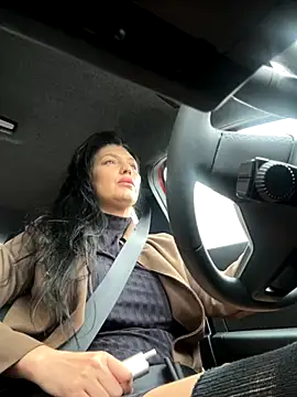 Snapshot of BellaEveX chatting on November 9, 2025, 1:26 pm BellaEveX online show from November 9, 2025, 1:26 pm