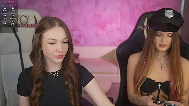 Ella 054 online show from April 10, 2026, 10:06 pm