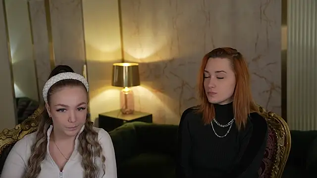 Ella 054 online show from November 26, 2025, 3:56 pm