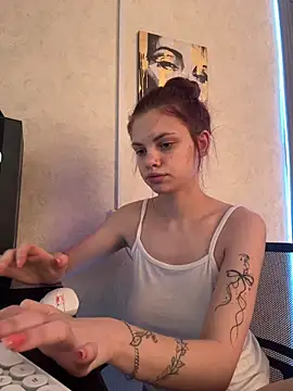 rinabluu online show from February 5, 2026, 9:38 am