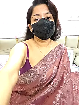 Jenny1401 online show from November 14, 2025, 4:32 pm