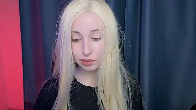 YukiMisa online show from February 12, 2026, 4:51 pm