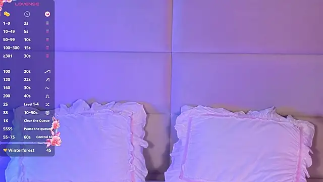 CarolaineMyers online show from January 12, 2026, 6:26 pm