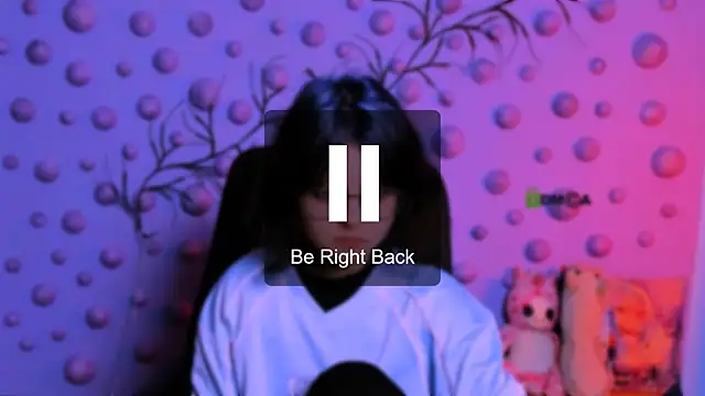 samanta hotty online show from December 17, 2025, 8:58 pm