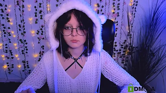 samanta hotty online show from October 3, 2025, 7:15 pm