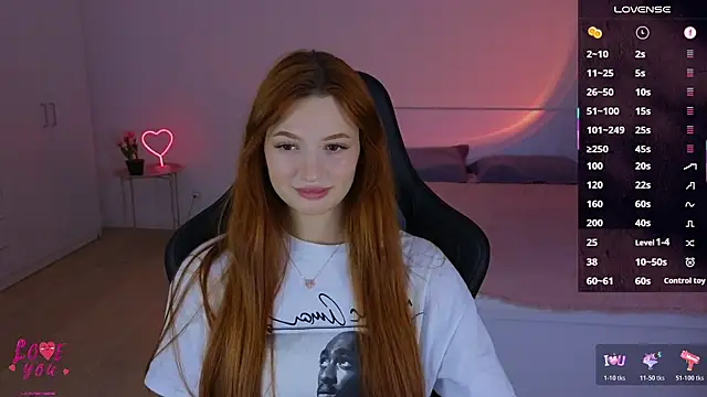 CuteAriel7 online show from December 2, 2025, 5:47 pm