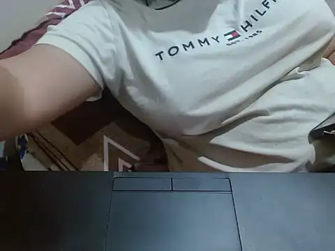 Nataliya Singh online show from February 27, 2026, 1:39 am