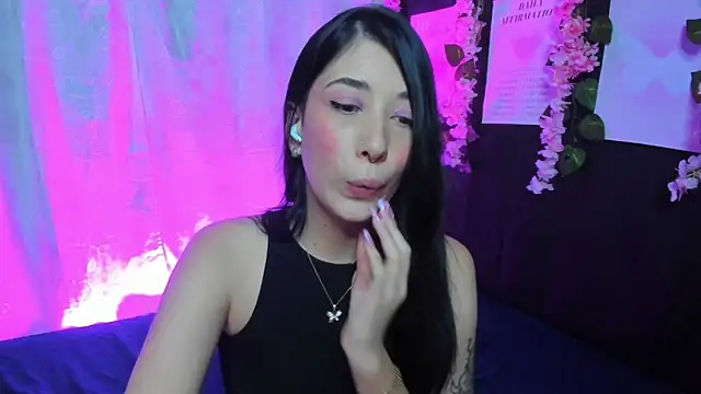 Snapshot of lia__harry chatting on February 16, 2026, 3:38 am lia harry online show from February 16, 2026, 3:38 am