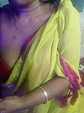 monaa-darling online show from November 9, 2025, 6:56 pm