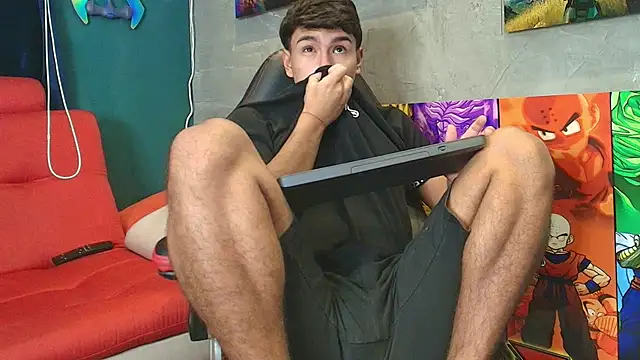 CHR58  online show from December 17, 2025, 8:19 am