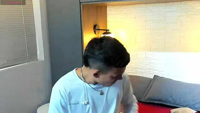 Snapshot of MrJustin_ chatting on November 26, 2025, 8:20 pm MrJustin online show from November 26, 2025, 8:20 pm