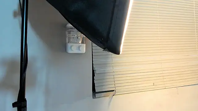 Snapshot of MrJustin_ chatting on October 26, 2025, 8:20 pm MrJustin online show from October 26, 2025, 8:20 pm