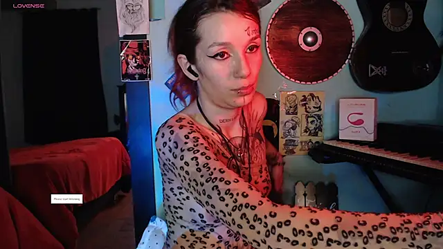 Snapshot of lilithword chatting on December 13, 2025, 8:04 pm lilithword online show from December 13, 2025, 8:04 pm