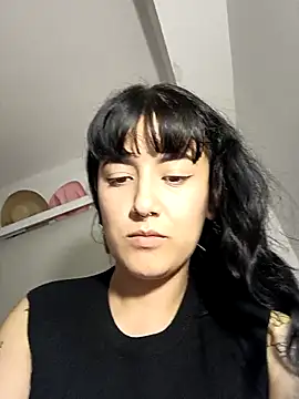 Snapshot of Jinx__x chatting on November 4, 2025, 3:54 am Jinx x online show from November 4, 2025, 3:54 am