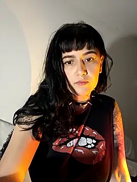 Snapshot of Jinx__x chatting on December 15, 2025, 4:07 am Jinx x online show from December 15, 2025, 4:07 am