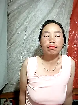 Snapshot of hera-00 chatting on September 17, 2025, 10:23 pm hera-00 online show from September 17, 2025, 10:23 pm