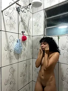 Snapshot of Casal-foda_braba chatting on October 13, 2025, 11:27 pm Casal-foda braba online show from October 13, 2025, 11:27 pm