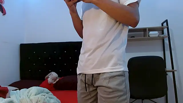 Stephan Keller online show from December 4, 2025, 2:43 am