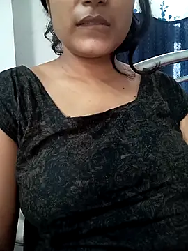 Hot-Jasmin online show from October 28, 2025, 2:45 am