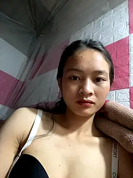 Snapshot of Kieu_xxx chatting on September 9, 2025, 2:43 am Kieu xxx online show from September 9, 2025, 2:43 am