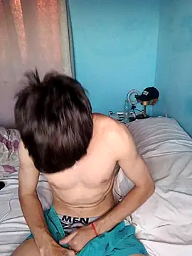 Snapshot of matiatr1112 chatting on November 26, 2025, 10:32 pm matiatr1112 online show from November 26, 2025, 10:32 pm