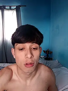 Snapshot of matiatr1112 chatting on November 4, 2025, 4:55 pm matiatr1112 online show from November 4, 2025, 4:55 pm