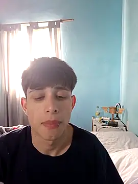 Snapshot of matiatr1112 chatting on October 31, 2025, 5:09 pm matiatr1112 online show from October 31, 2025, 5:09 pm