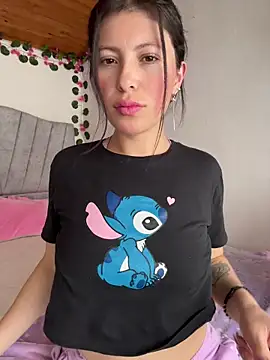 Mia salinass online show from December 16, 2025, 6:56 pm