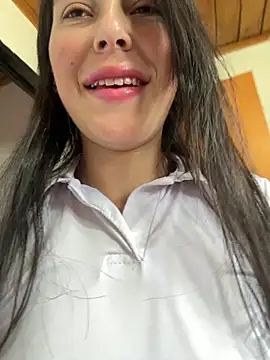 Snapshot of Mia_salinass chatting on November 4, 2025, 5:50 pm Mia salinass online show from November 4, 2025, 5:50 pm