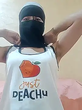 Snapshot of salma14 chatting on September 23, 2025, 6:59 pm salma14 online show from September 23, 2025, 6:59 pm