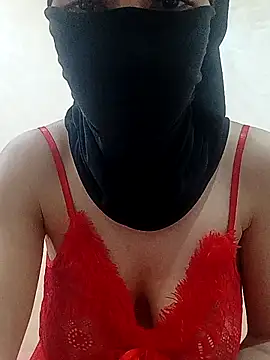 Snapshot of salma14 chatting on October 9, 2025, 12:00 am salma14 online show from October 9, 2025, 12:00 am