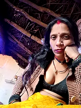 Xx pooja online show from November 6, 2025, 7:01 am