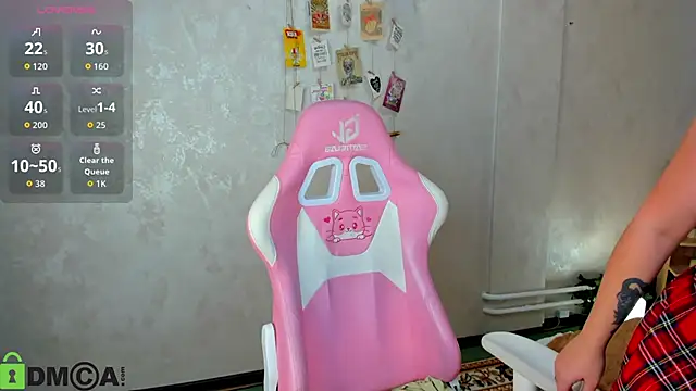 Snapshot of Sheila_Rich chatting on October 30, 2025, 9:40 am Sheila Rich online show from October 30, 2025, 9:40 am