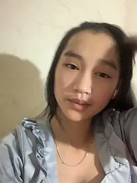 Snapshot of -Lie-06 chatting on October 20, 2025, 4:14 am -Lie-06 online show from October 20, 2025, 4:14 am