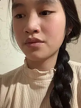 Snapshot of -Lie-06 chatting on February 7, 2026, 5:21 pm -Lie-06 online show from February 7, 2026, 5:21 pm