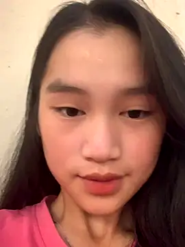 Snapshot of -Lie-06 chatting on September 14, 2025, 11:32 am -Lie-06 online show from September 14, 2025, 11:32 am