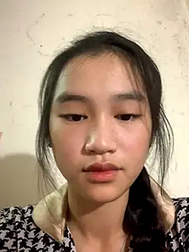 Snapshot of -Lie-06 chatting on September 19, 2025, 5:44 am -Lie-06 online show from September 19, 2025, 5:44 am