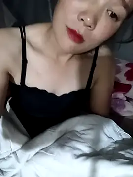 Snapshot of lai_tay chatting on October 21, 2025, 1:21 pm lai tay online show from October 21, 2025, 1:21 pm