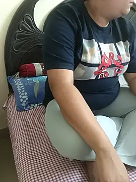 Snapshot of payal_261072_ chatting on October 8, 2025, 5:09 am payal 261072 online show from October 8, 2025, 5:09 am