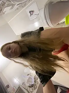 Bloom evl online show from November 8, 2025, 6:33 pm