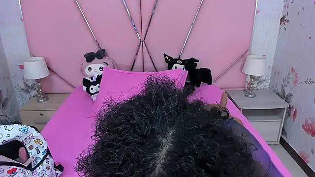 SafiroAgataaa online show from October 21, 2025, 7:46 pm