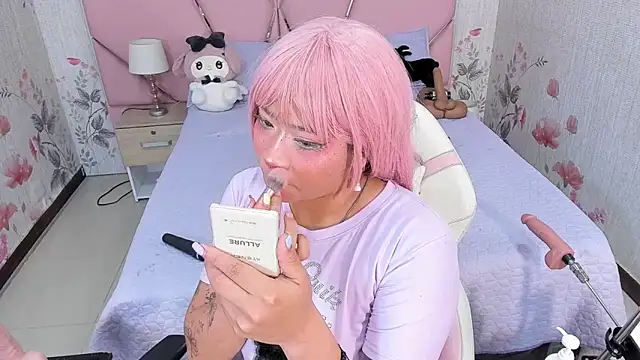 SafiroAgataaa online show from November 30, 2025, 10:05 am