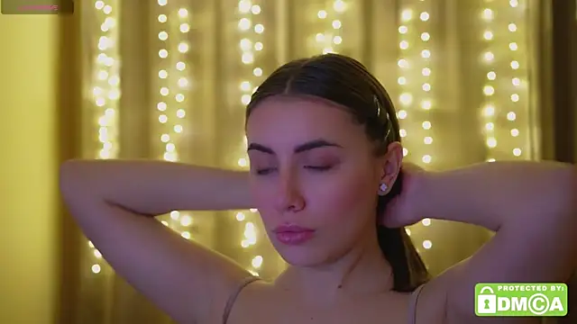 Snapshot of KateCarrey chatting on November 10, 2025, 6:57 pm KateCarrey online show from November 10, 2025, 6:57 pm