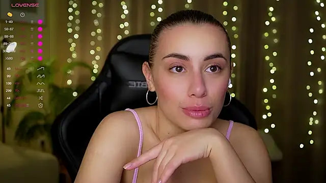 Snapshot of KateCarrey chatting on January 13, 2026, 4:22 pm KateCarrey online show from January 13, 2026, 4:22 pm