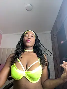 Snapshot of Sophia_moons chatting on September 18, 2025, 3:20 am Sophia moons online show from September 18, 2025, 3:20 am
